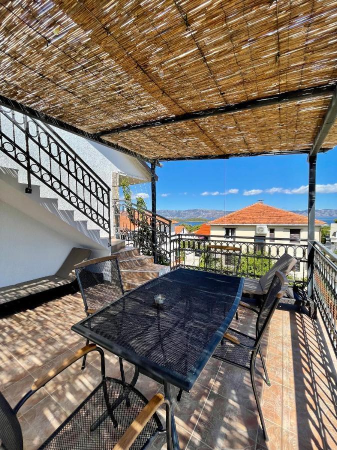 Ferienwohnung Rubin Jelsa Jelsa  Exterior foto