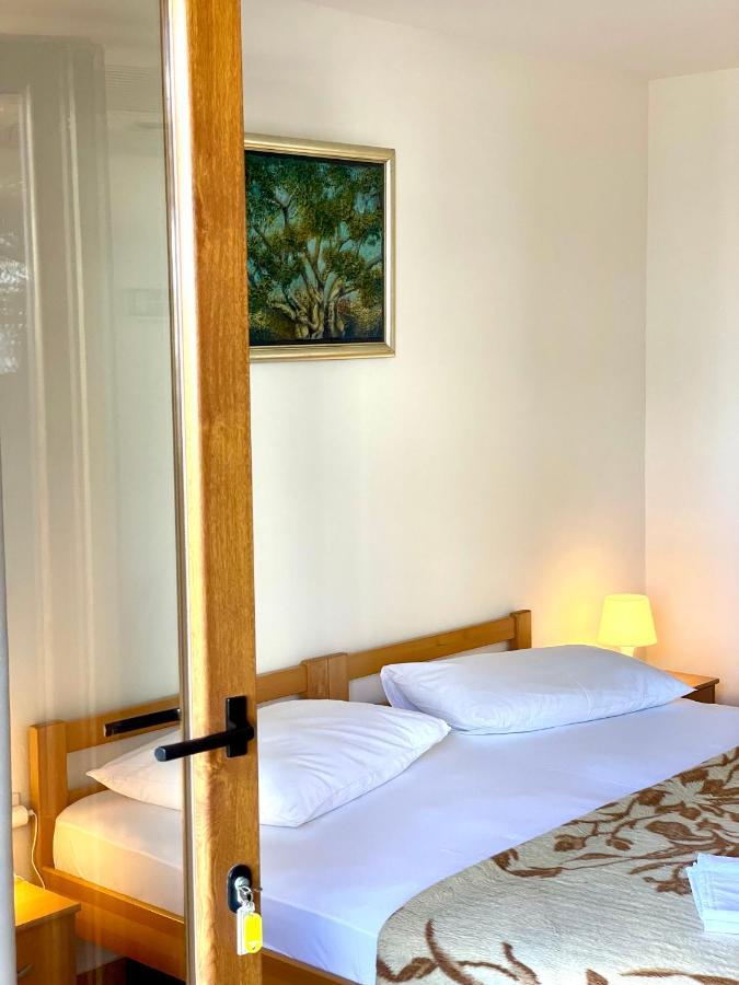 Ferienwohnung Rubin Jelsa Jelsa  Exterior foto