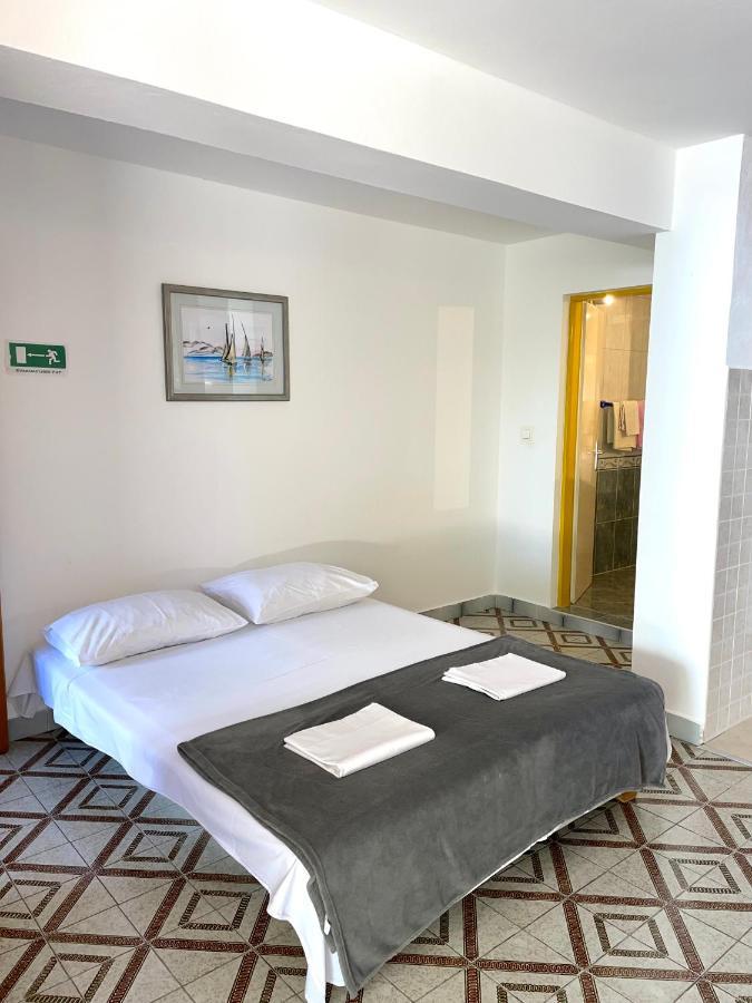 Ferienwohnung Rubin Jelsa Jelsa  Exterior foto