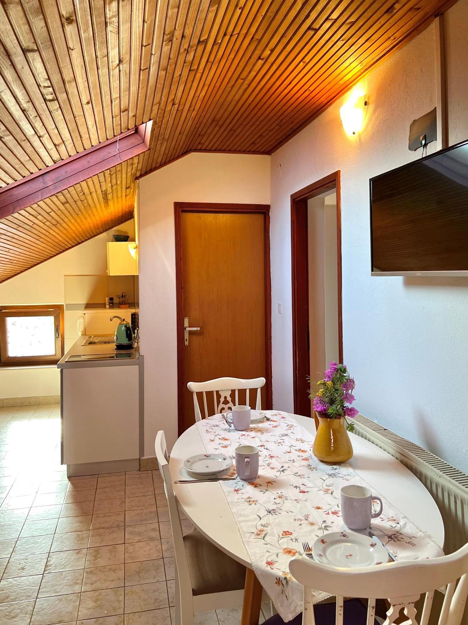 Ferienwohnung Rubin Jelsa Jelsa  Exterior foto